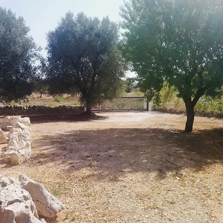 Willa Le Pietre Bianche Ostuni